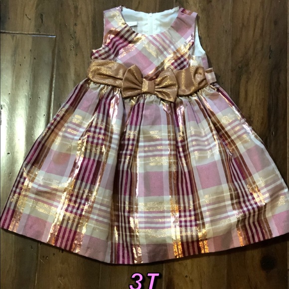 girl clothes!!! - Picture 3 of 3